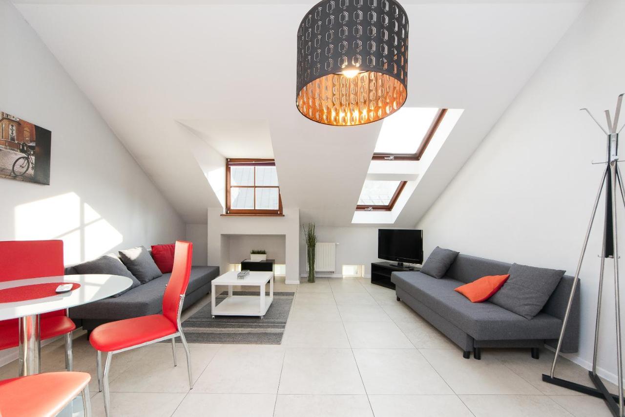 Апартаменти Exclusive Loft In The Main Square A/c P4you Pl