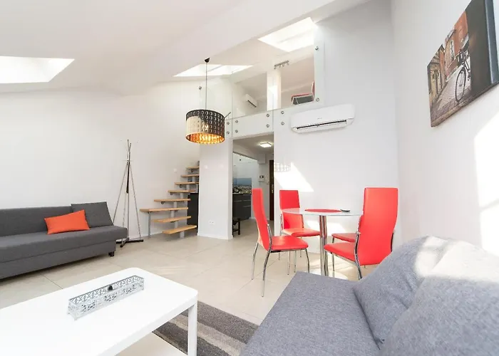 Exclusive Loft In The Main Square A/C P4You Pl