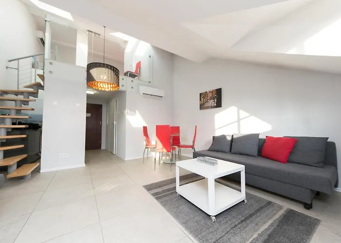 Exclusive Loft In The Main Square A/C P4You Pl